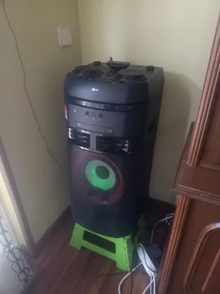 Altavoz LG 500W Bluetooth CD USB