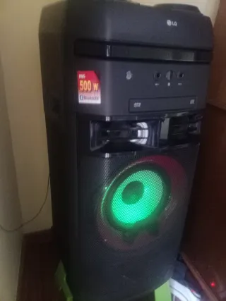 Altavoz LG 500W Bluetooth CD USB