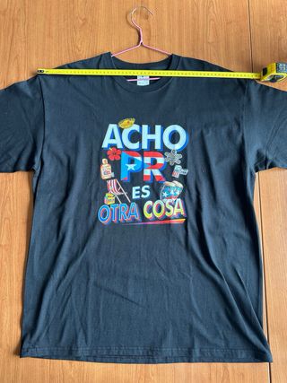 2 Camisetas Bad Bunny Negra una talla L y otra XL