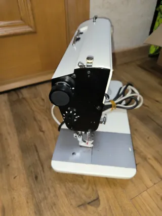 Máquina de coser Sigma 2000