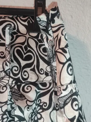 Falda estampada floral