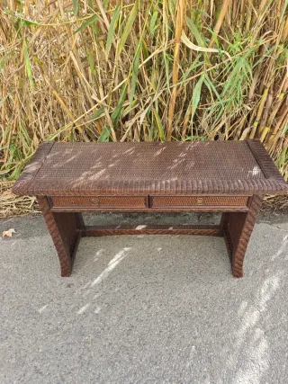 Aparador Escritorio de Mimbre y Ratán