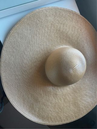 Pamela de ala ancha color beige