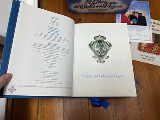 El libro del culto a la Virgen