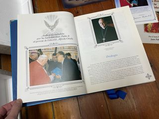 El libro del culto a la Virgen