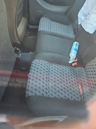 SEAT Leon 2001se vende o cambia