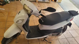 Moto SYM Symphony 125 S Blanca 2014