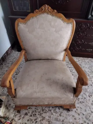 Muebles de madera antiguos