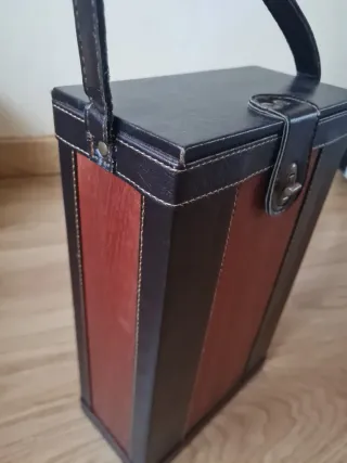 Maletín porta botellas