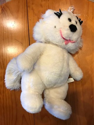 Sonia, pareja inseparable del gato Isidoro.