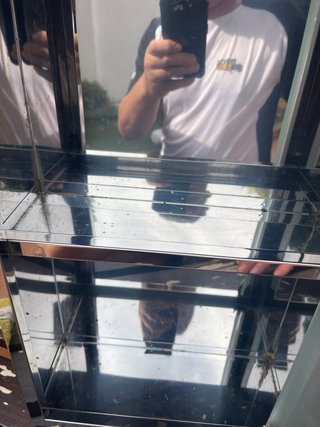 Armario pequeño de baño plateado