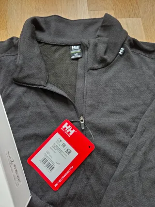 Camiseta Helly Hansen Merino T. L Negra NUEVA