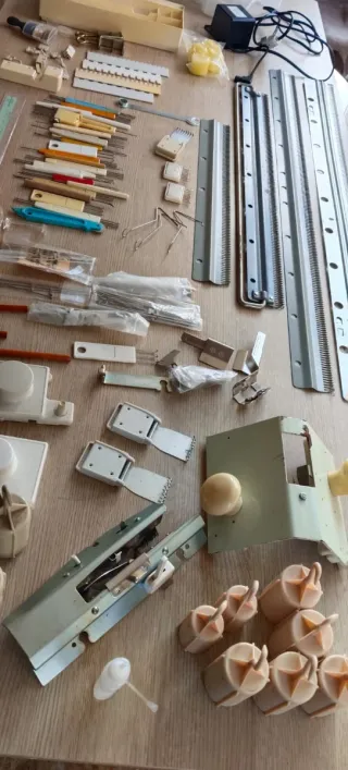 Tricotosa profesional Empisal Knitmaster YC-5