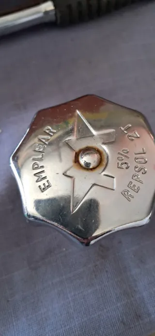 Tapón Mobylette Repsol 5% 2T