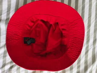 Gorro Jordan Rojo