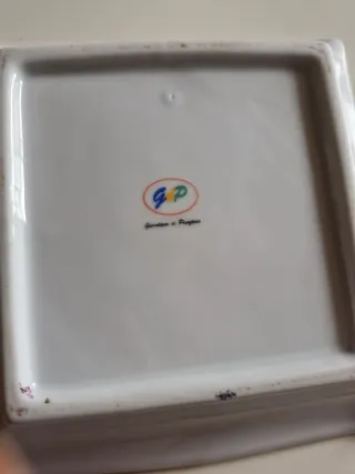 Cenicero Perro Scottish Terrier Tartán