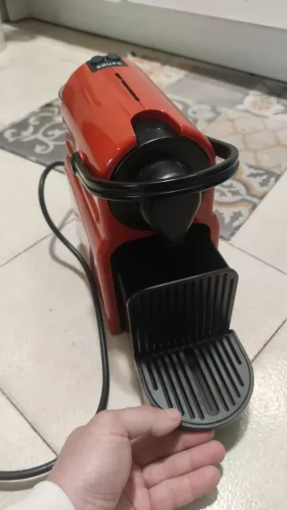 Cafetera Nespresso Inissia Krups (piezas)