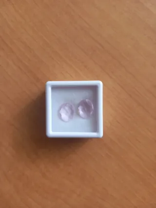 2 Rosas de Francia sintéticas