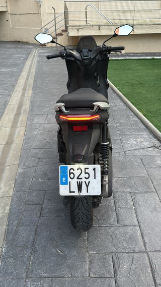Silence S01 Scooter Eléctrica Negra