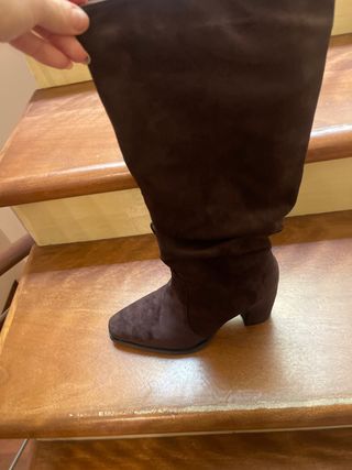 Stivali invernali marroni in camoscio