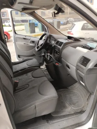 Peugeot Expert 2009