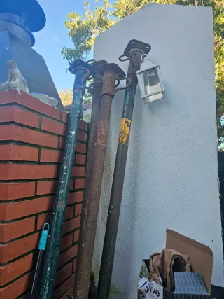 Puntales de obra metálicos 10 € cada uno 35 los 4