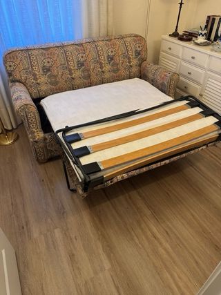 Sofá cama estampado