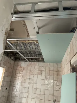 Equipo montadores de pladur