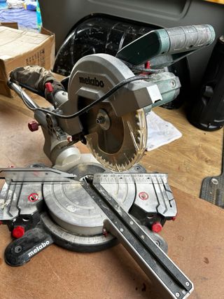 Sierra Ingletadora Metabo Profesional