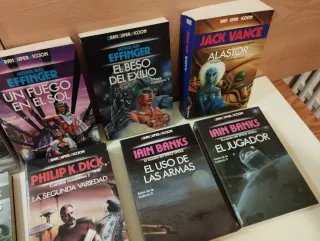 Lote 11 libros de Ciencia Ficción