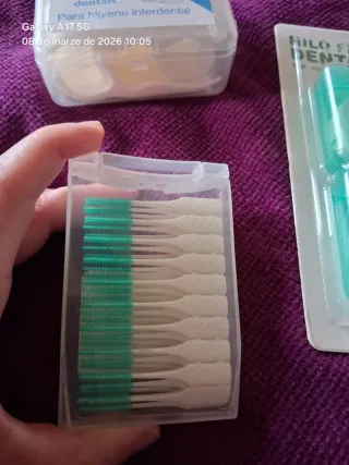 Lote Higiene Bucal Pierrot: Hilo Dental y Picks