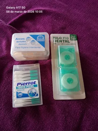 Lote Higiene Bucal Pierrot: Hilo Dental y Picks