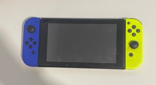 Nintendo Switch / Mandos Azul y Amarillo