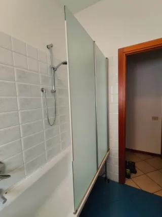 Vasca Ideal Standard in Vetroresina