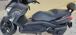 YAMAHA XMAX 250SPORT, COLOR NEGRO