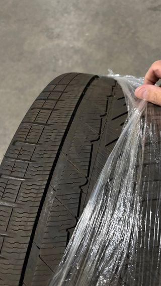 4 neumaticos Michelin Pilot Alpine 19 235/35/19