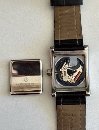 Reloj Mercedes-Benz Negro