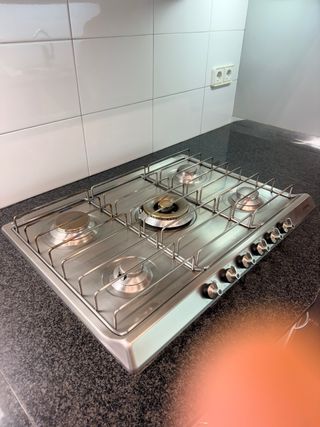 Placa de gas Smeg 5 fuegos