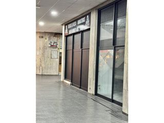 Local comercial en alquiler en Campo San Francisco - Plaza de América en Oviedo