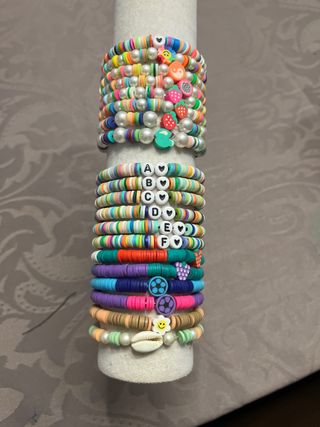 Pulseras de amistad hechas a mano