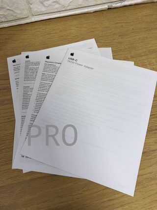 Adaptador de Corriente - Apple