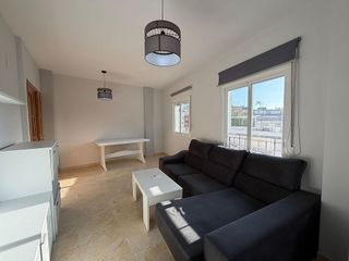 Piso en alquiler en Linares