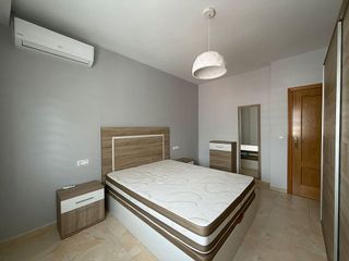 Piso en alquiler en Linares