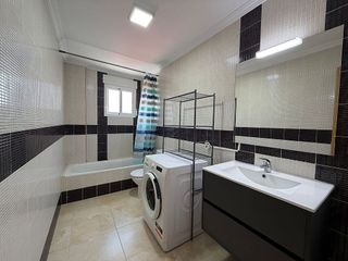 Piso en alquiler en Linares