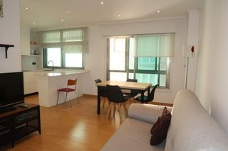 Dúplex en alquiler en Os Mallos - San Cristóbal en Coruña (A)