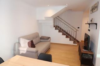 Dúplex en alquiler en Os Mallos - San Cristóbal en Coruña (A)