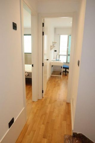 Dúplex en alquiler en Os Mallos - San Cristóbal en Coruña (A)