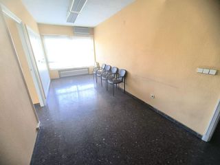 Oficina en alquiler en El Carmen en Murcia