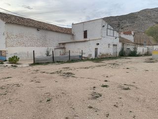 Nave industrial en venta en Villena