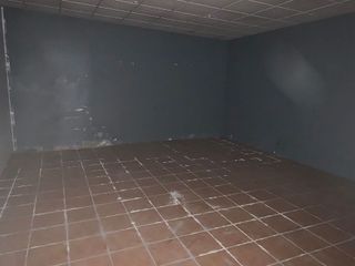 Nave industrial en venta en Villena